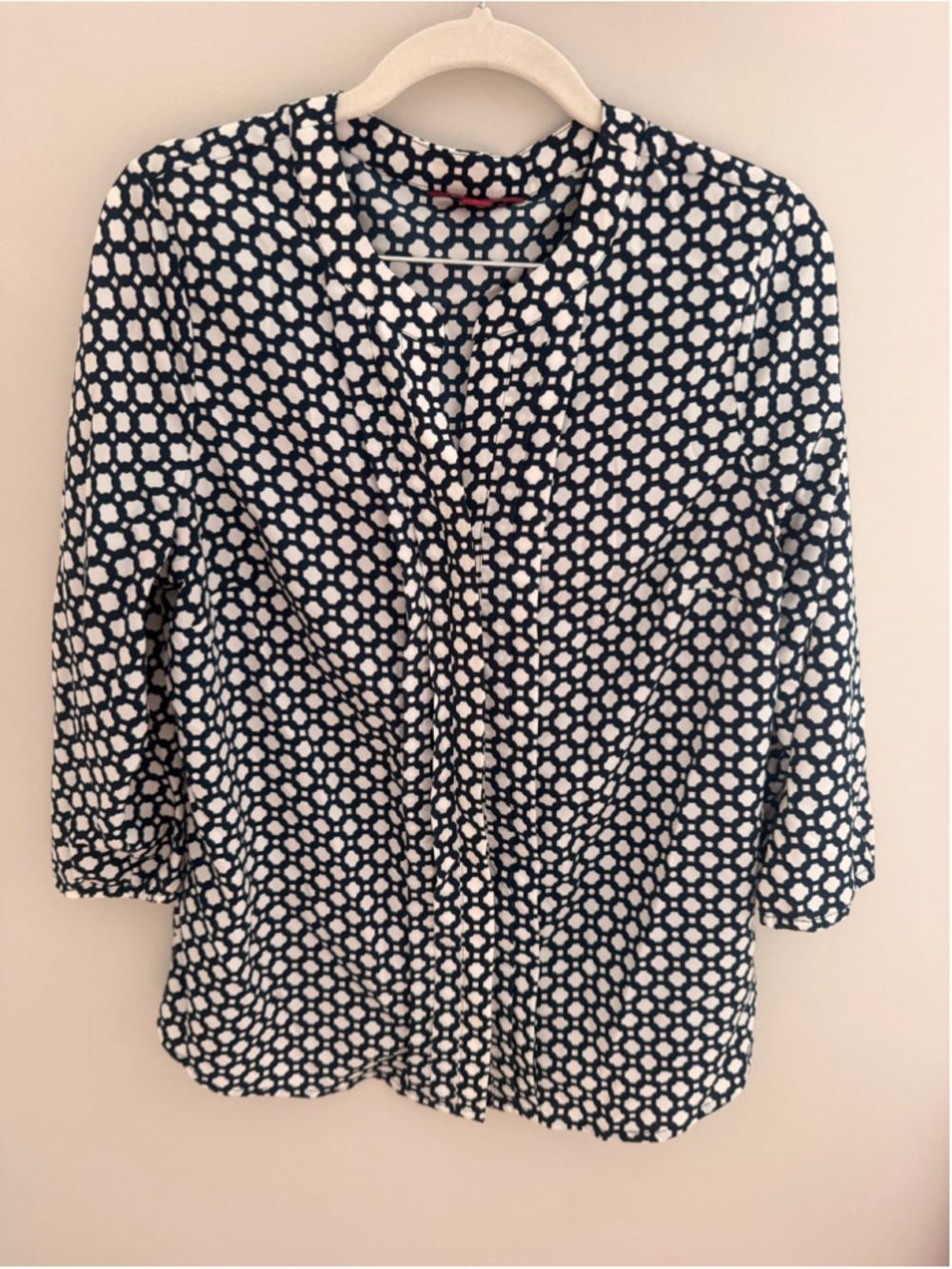 Women's 212 Collection Navy White Geometric Print Blouse Size M - Picture 1 of 3